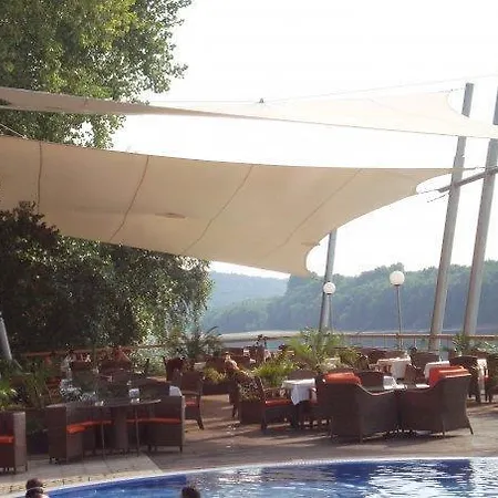 Hotell Luliaka 3*